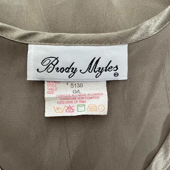 Vintage Tank Top Size Large Gold Brown Slinky Satin Minimal Basic Sleeveless 90s - Picture 7 of 10